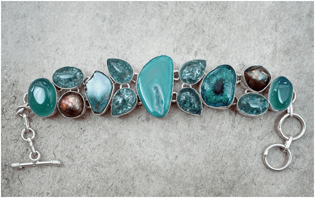 4 Crucial Maintenance Tips for Custom Engraved Bracelets