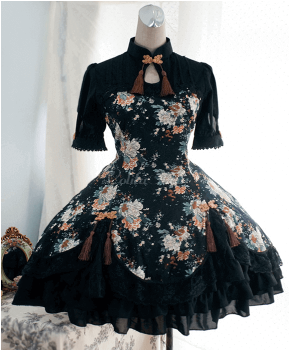 How to choose the right Lolita dresses